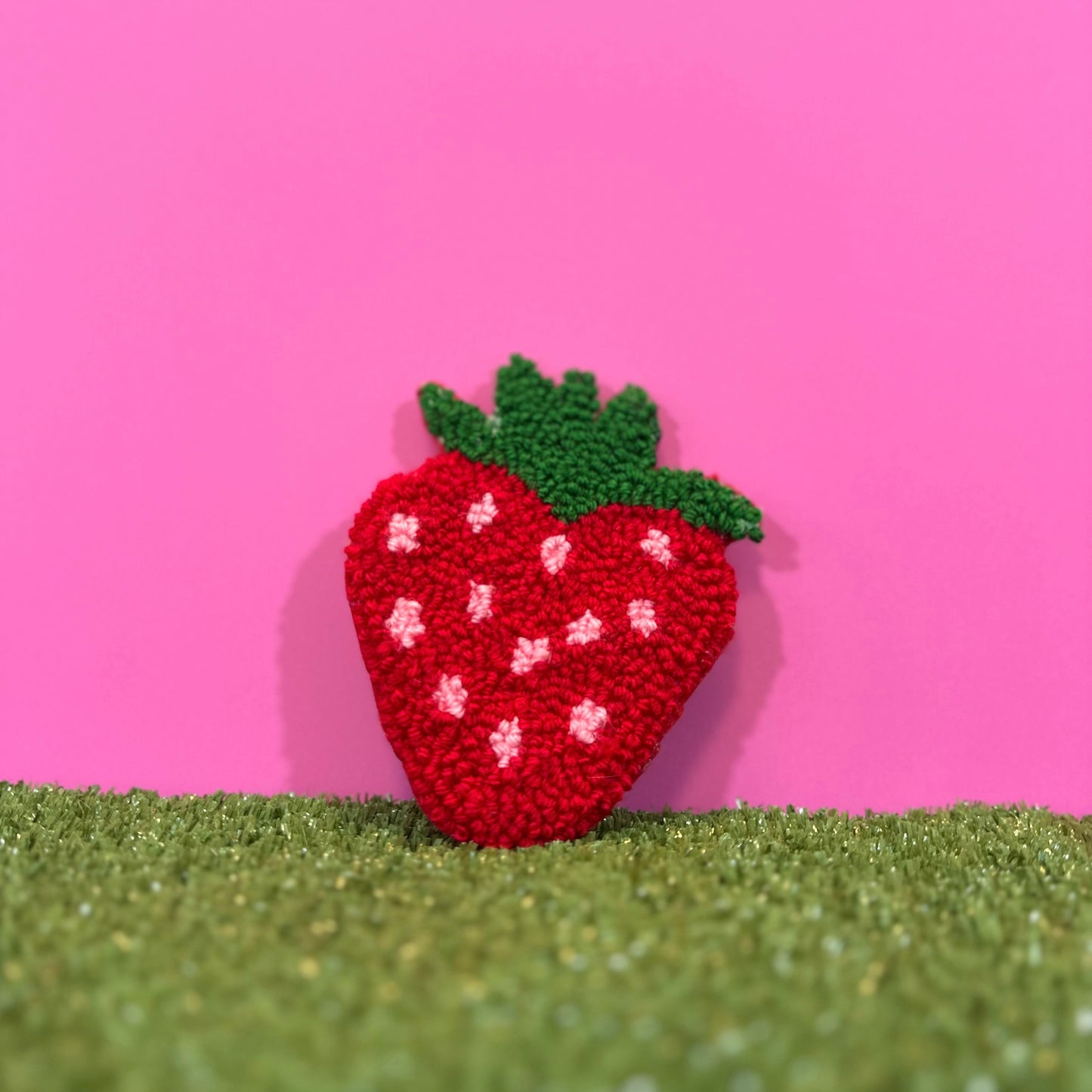 Berry Cute Strawberry Mug Rug